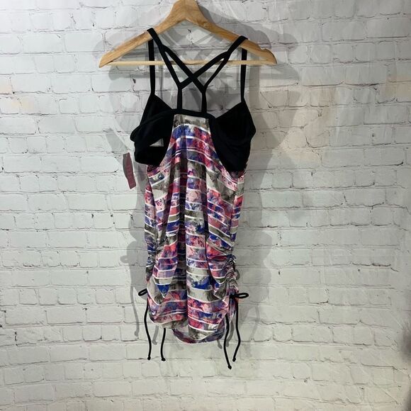 Go Gossip Convertible Tankini Swimdress New - Picture 2 of 6